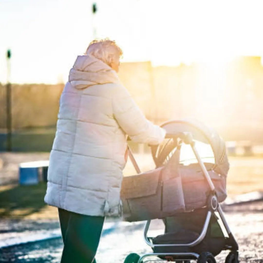To Teach Her Daughter-in-Law a Lesson, the Mother-in-Law Quietly Took the Grandson Out of the Stroller