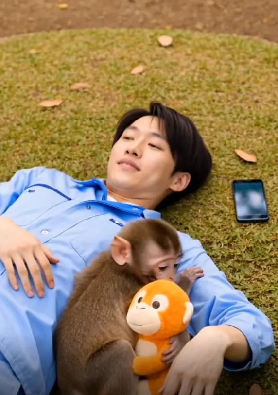 No One Wanted Him… Except the One Who Saved Him